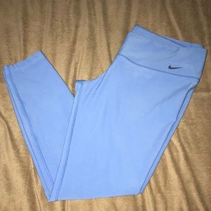NIKE LEGGINGS 🔥